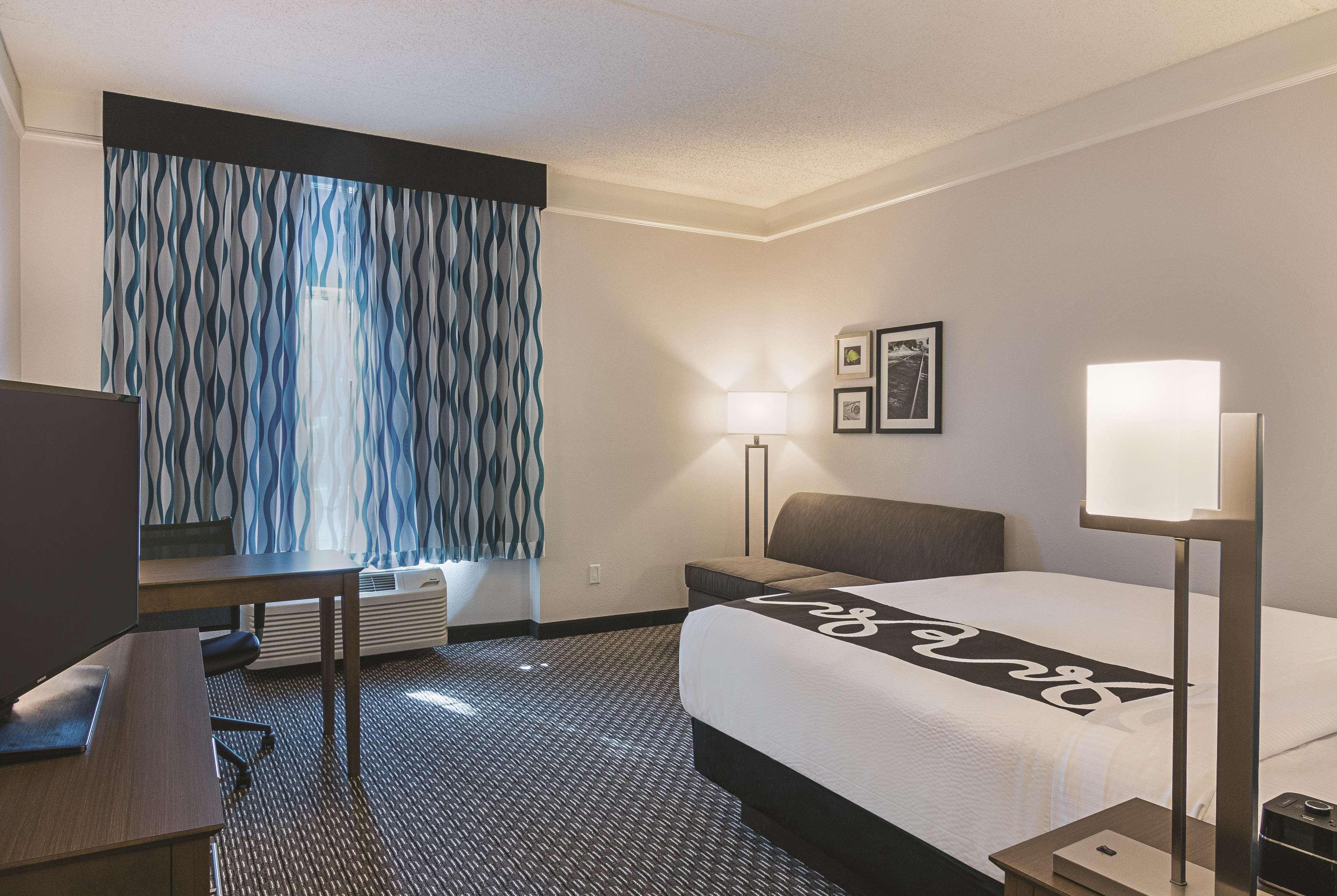 La Quinta By Wyndham Orlando Ucf Hotel Alafaya Екстериор снимка