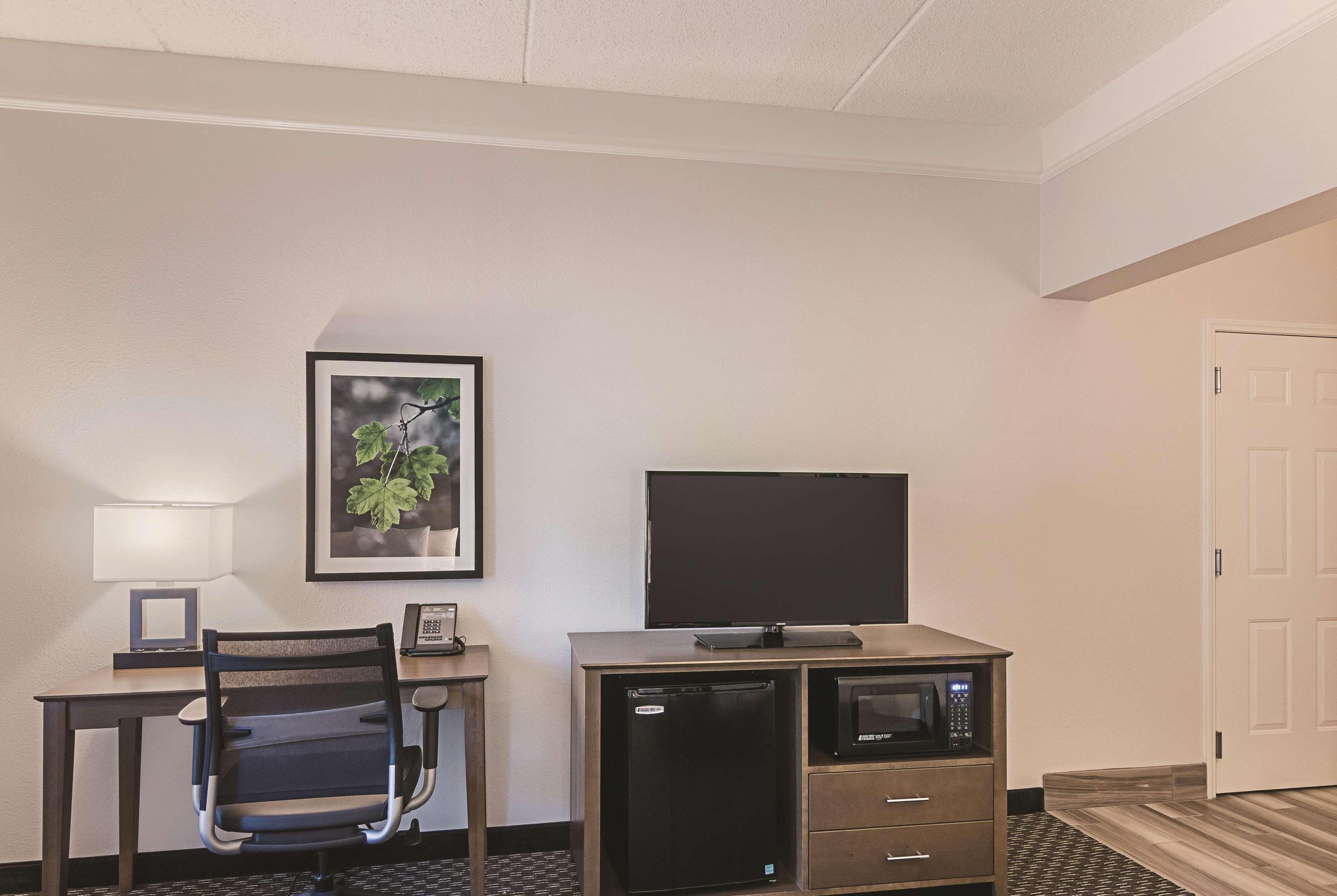 La Quinta By Wyndham Orlando Ucf Hotel Alafaya Екстериор снимка
