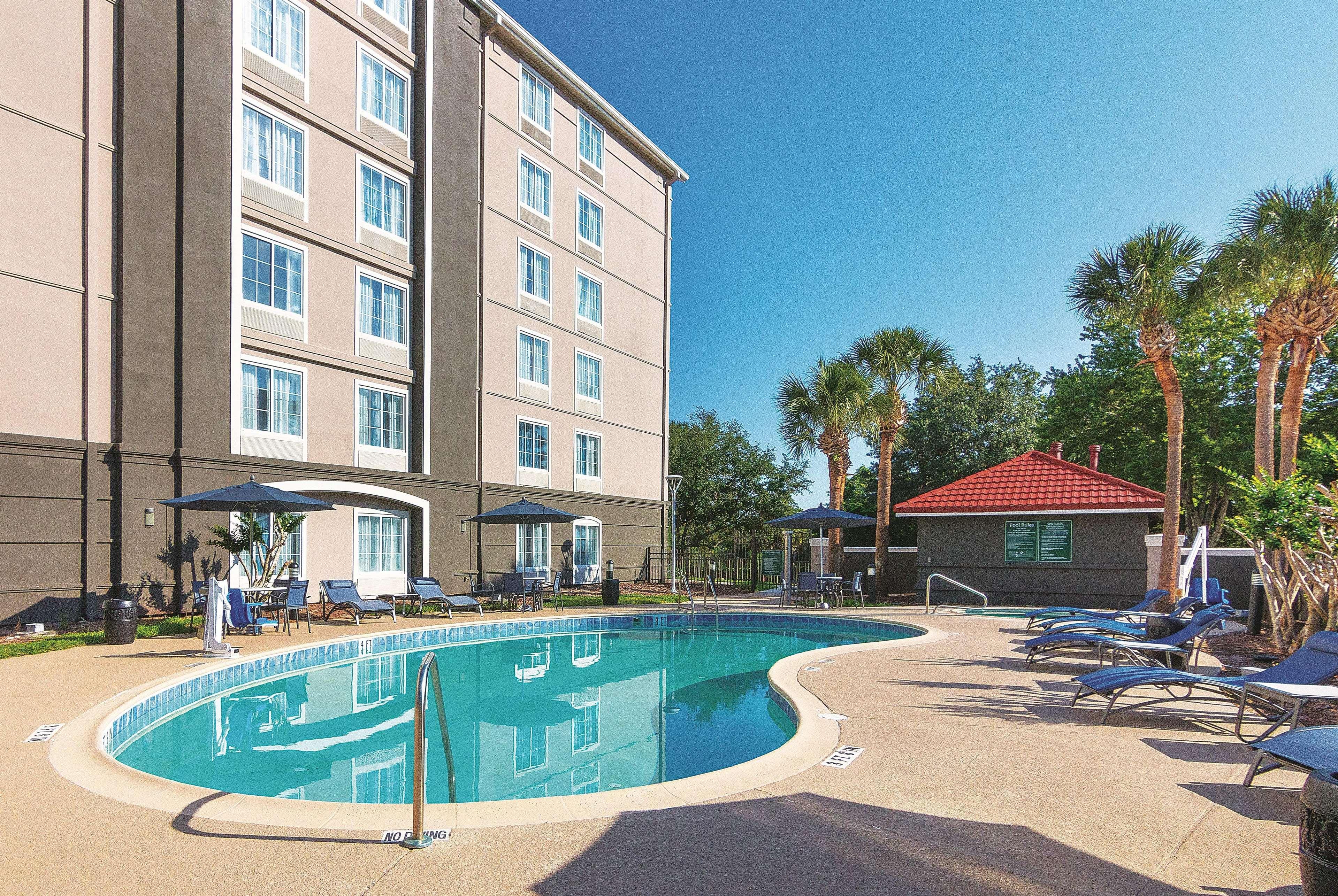 La Quinta By Wyndham Orlando Ucf Hotel Alafaya Екстериор снимка