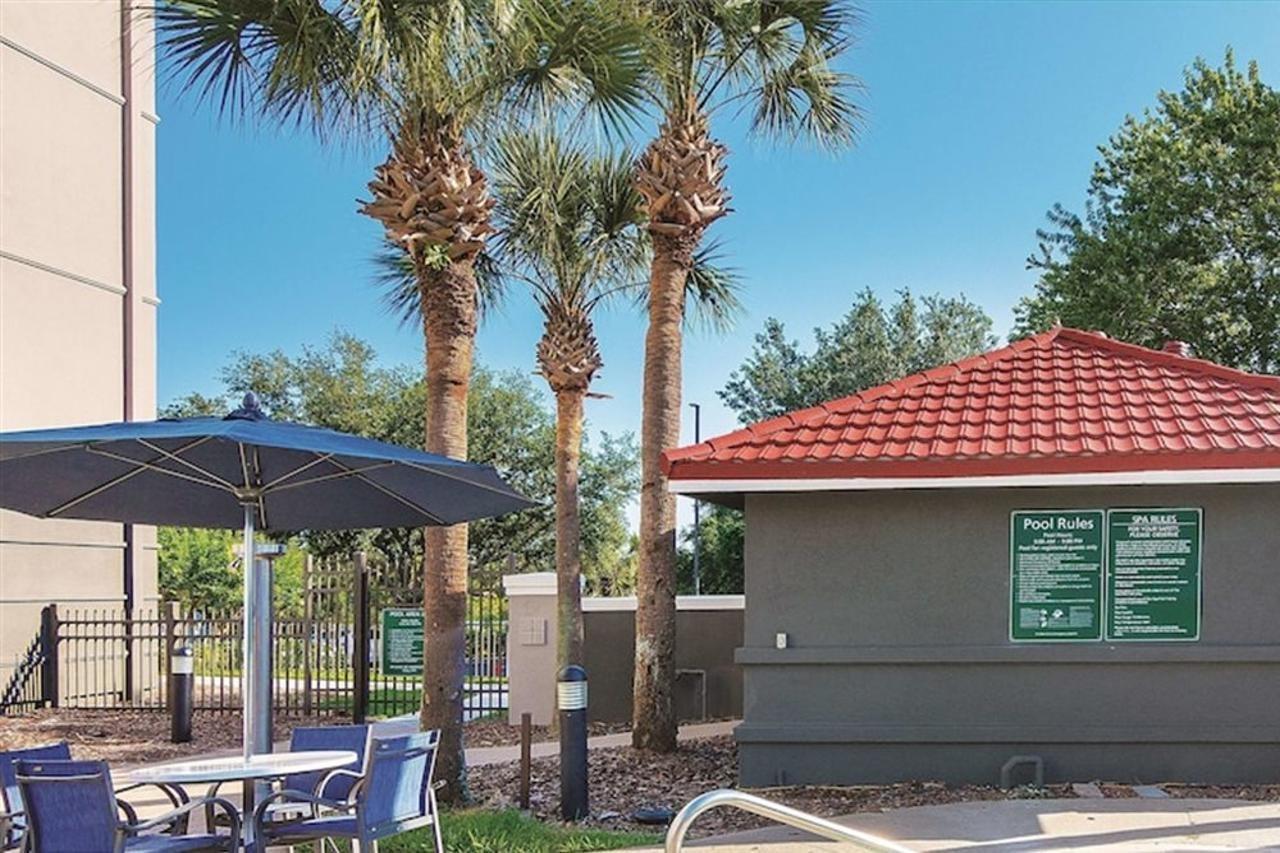 La Quinta By Wyndham Orlando Ucf Hotel Alafaya Екстериор снимка