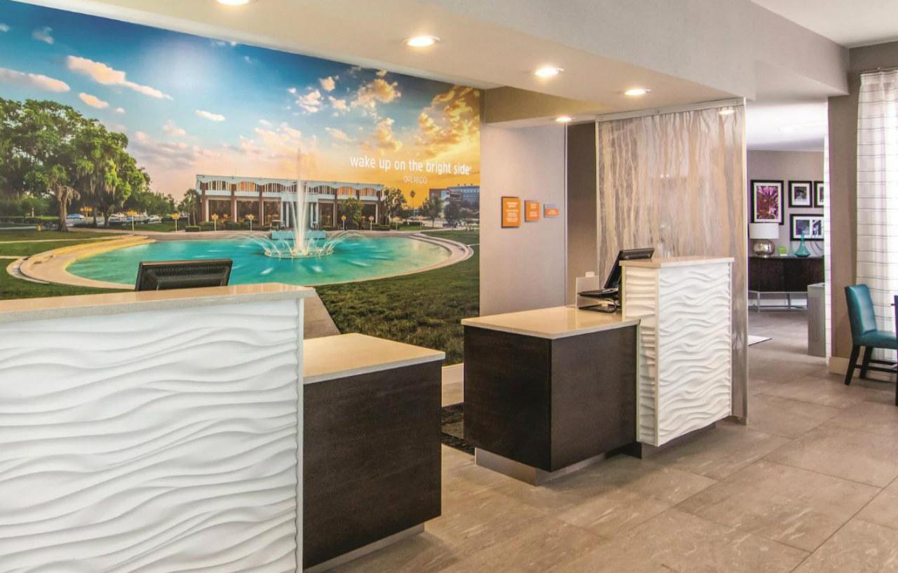 La Quinta By Wyndham Orlando Ucf Hotel Alafaya Екстериор снимка
